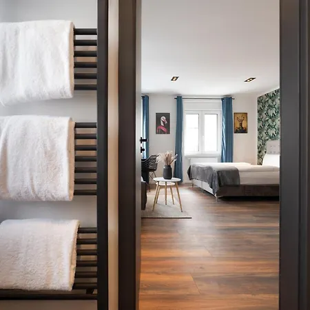 Urban Design Apartment *