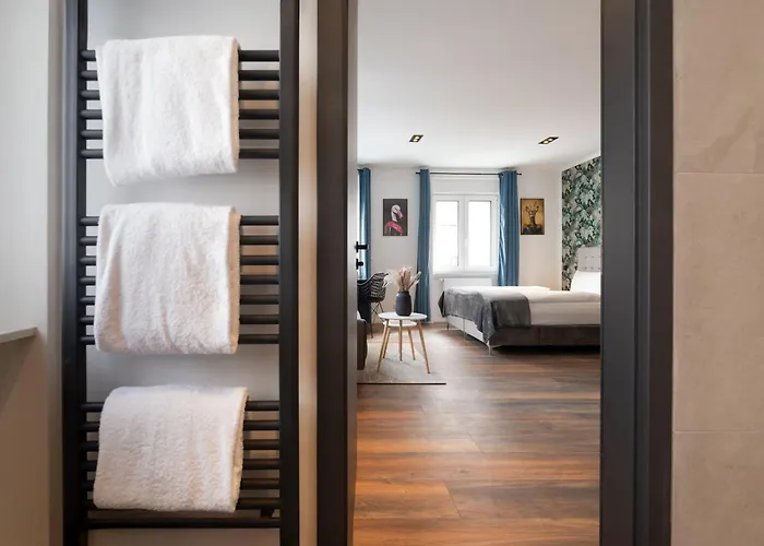 Urban Design Hotel *